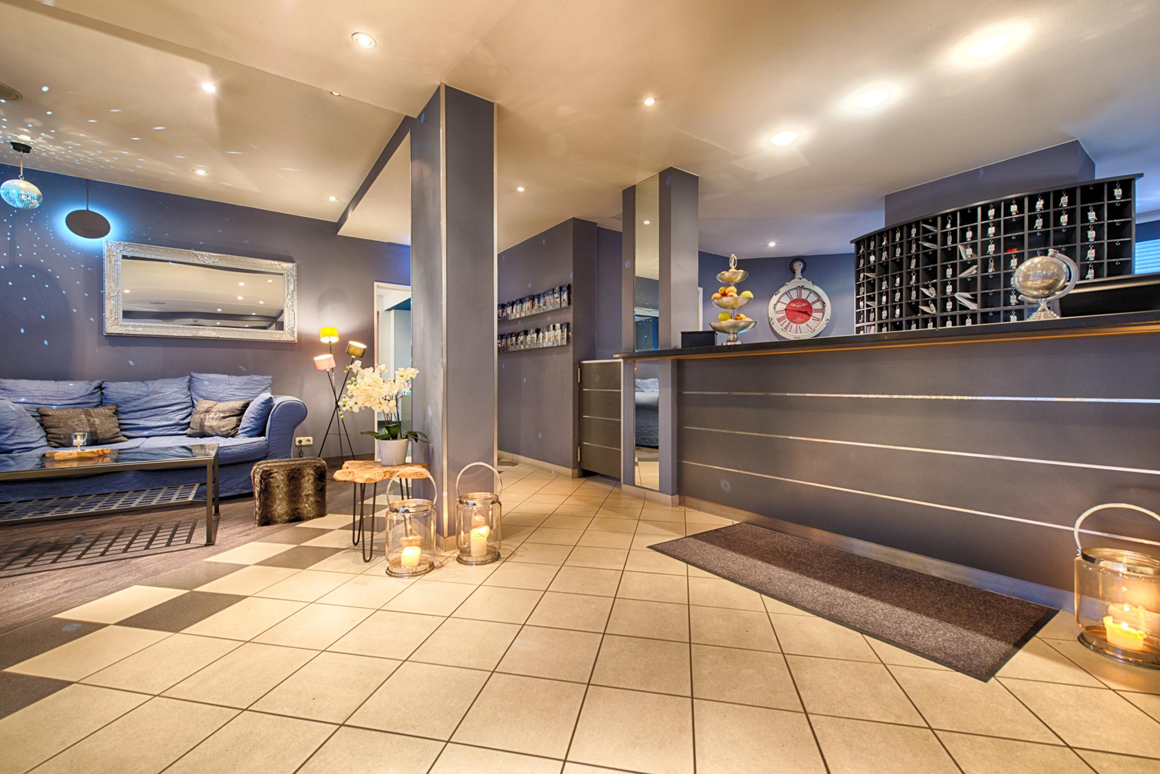Enjoy Hostel Berlin City West Exterior photo